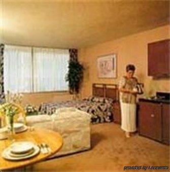 The Esplanade Hotel White Plains Habitación foto